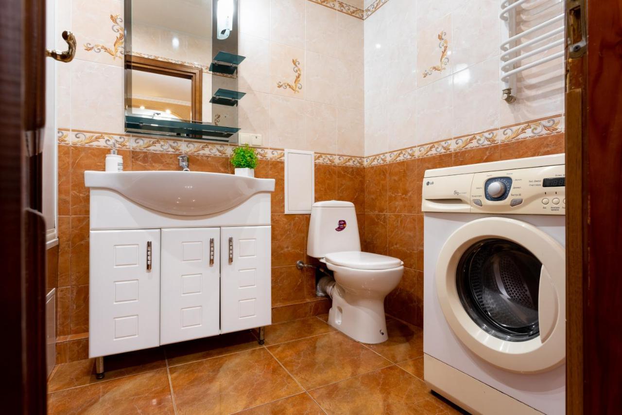 Apartments Карпенка Тернопил Екстериор снимка