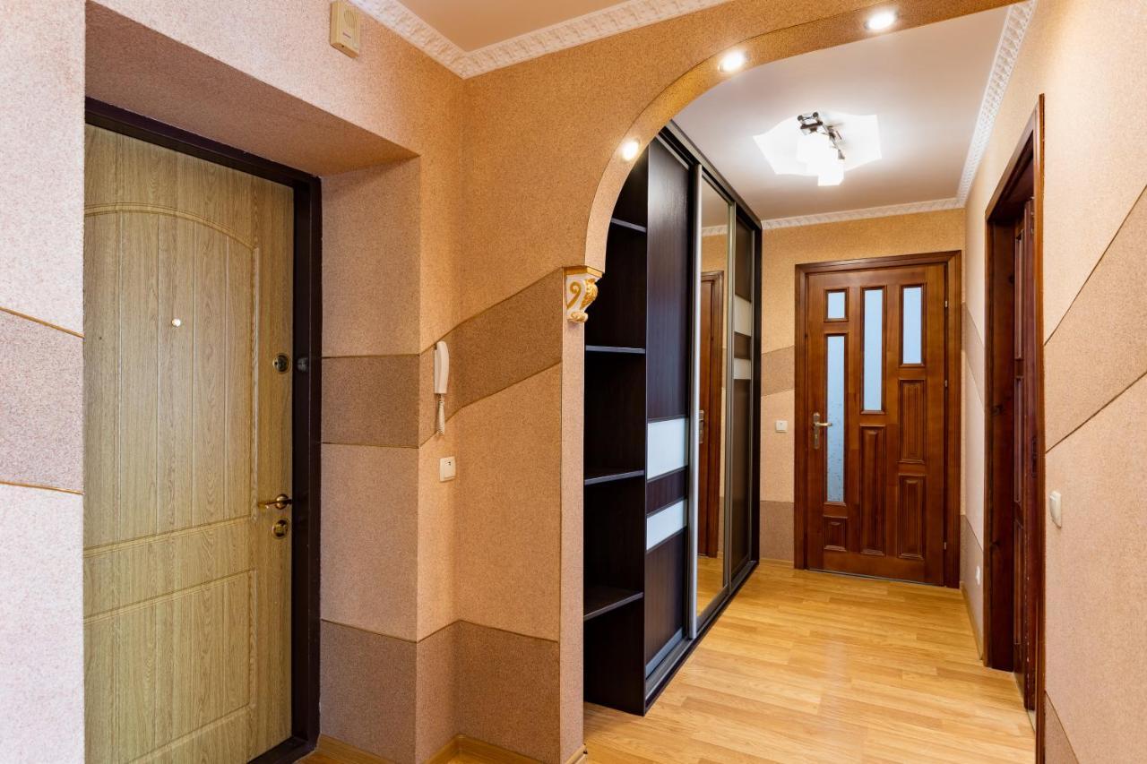 Apartments Карпенка Тернопил Екстериор снимка