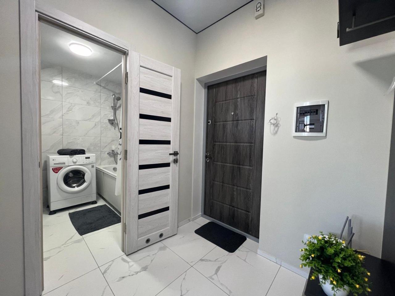 Apartments Карпенка Тернопил Екстериор снимка