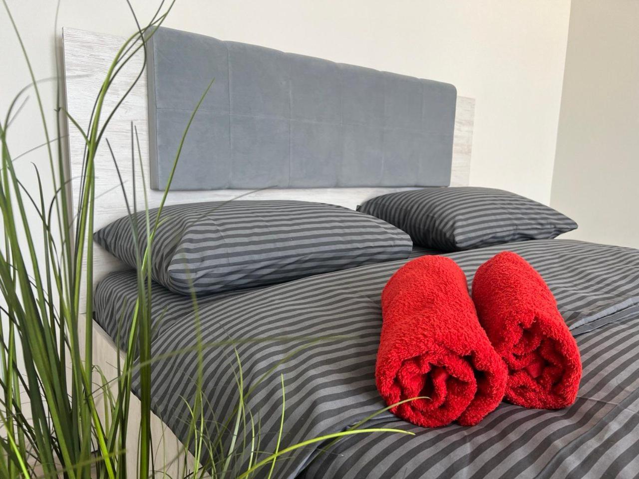 Apartments Карпенка Тернопил Екстериор снимка