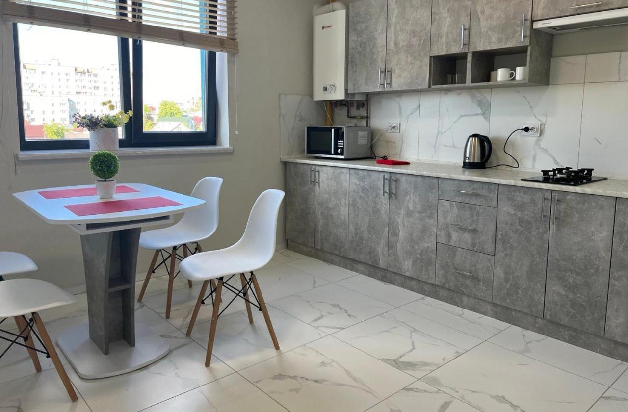 Apartments Карпенка Тернопил Екстериор снимка