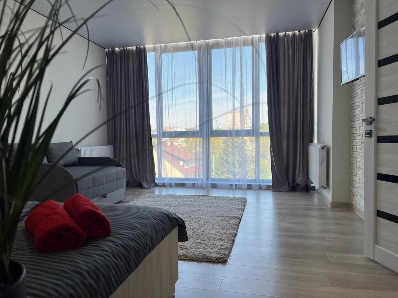 Apartments Карпенка Тернопил Екстериор снимка